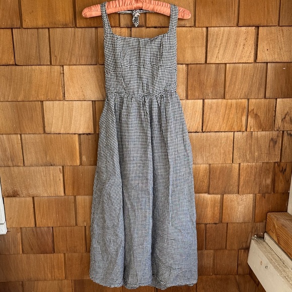 Quince Black & White Gingham Dress - Picture 3 of 10